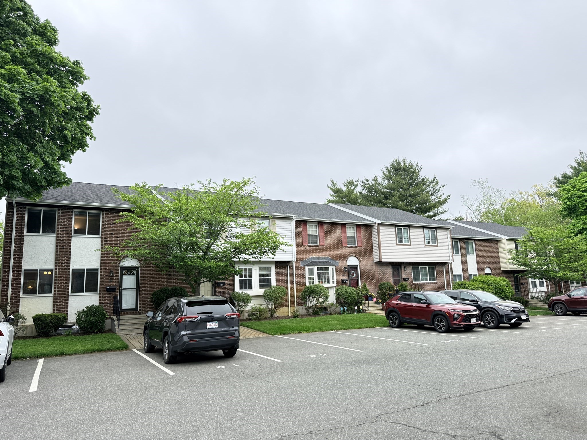 399 Pond St Unit D1, Braintree, MA 02184