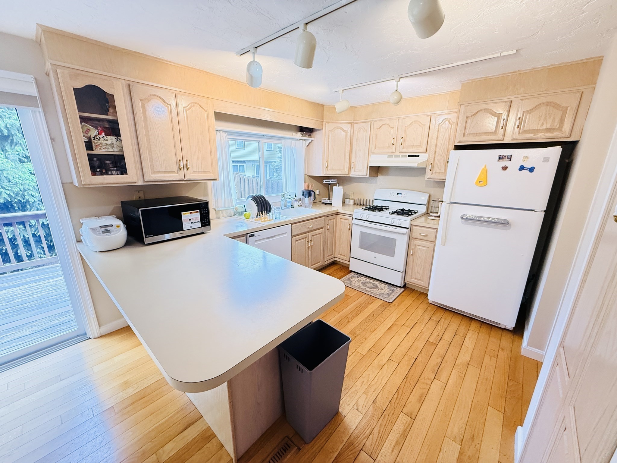 399 Pond St Unit D1, Braintree, MA 02184 - Image 12