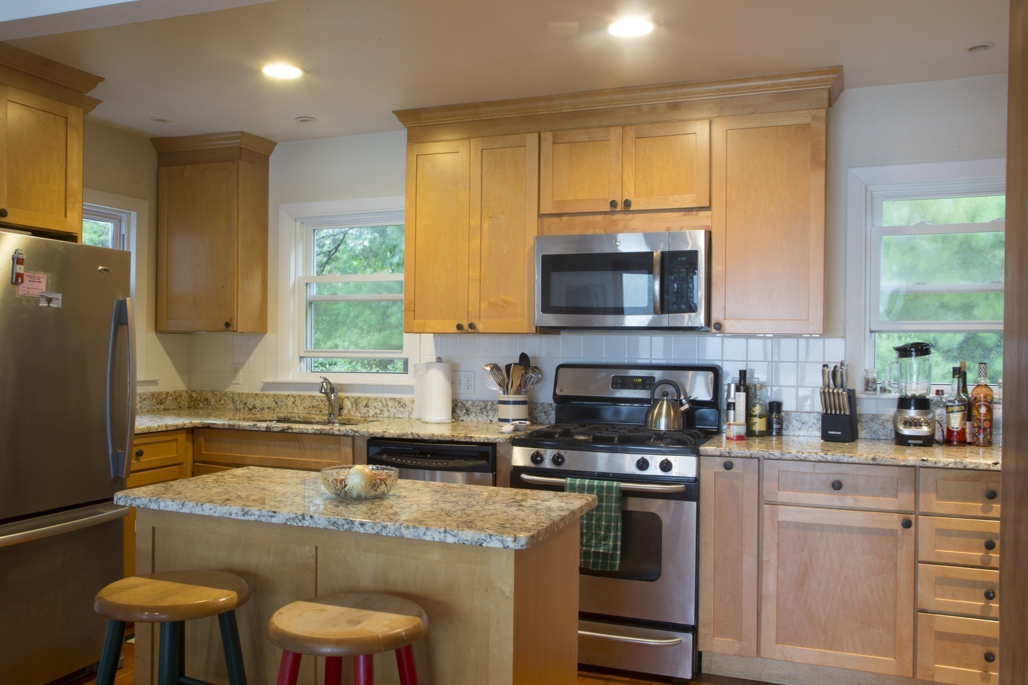 11 Dennison St, Gloucester, MA 01930 - Image 4