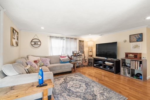49 Seafoam, Apt 2