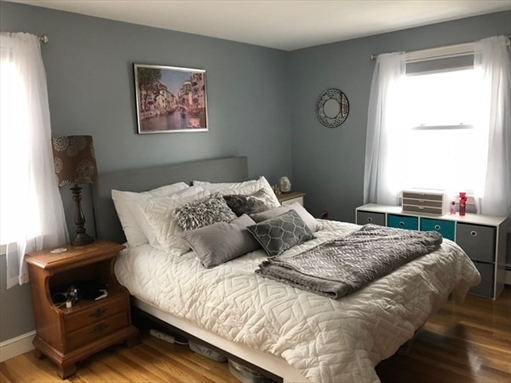 1044 Main St, Apt 2