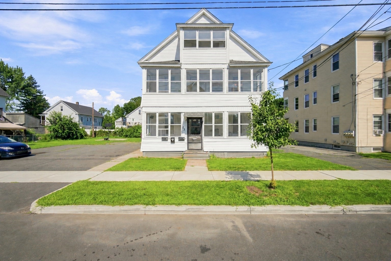23 Frederick St, Westfield, MA 01085