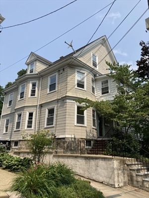 30 Falmouth St, Apt 1