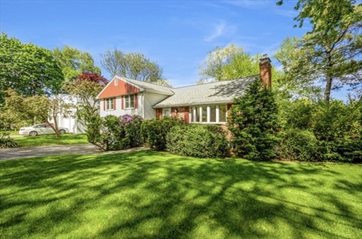 57 Spy Pond Ln