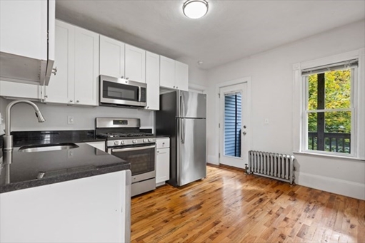 39 Bradley St, Apt 2