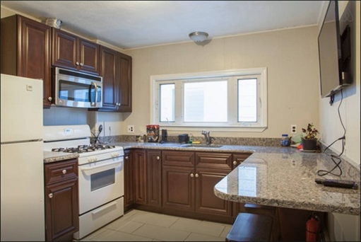 17 Hunting St, Apt 17-2