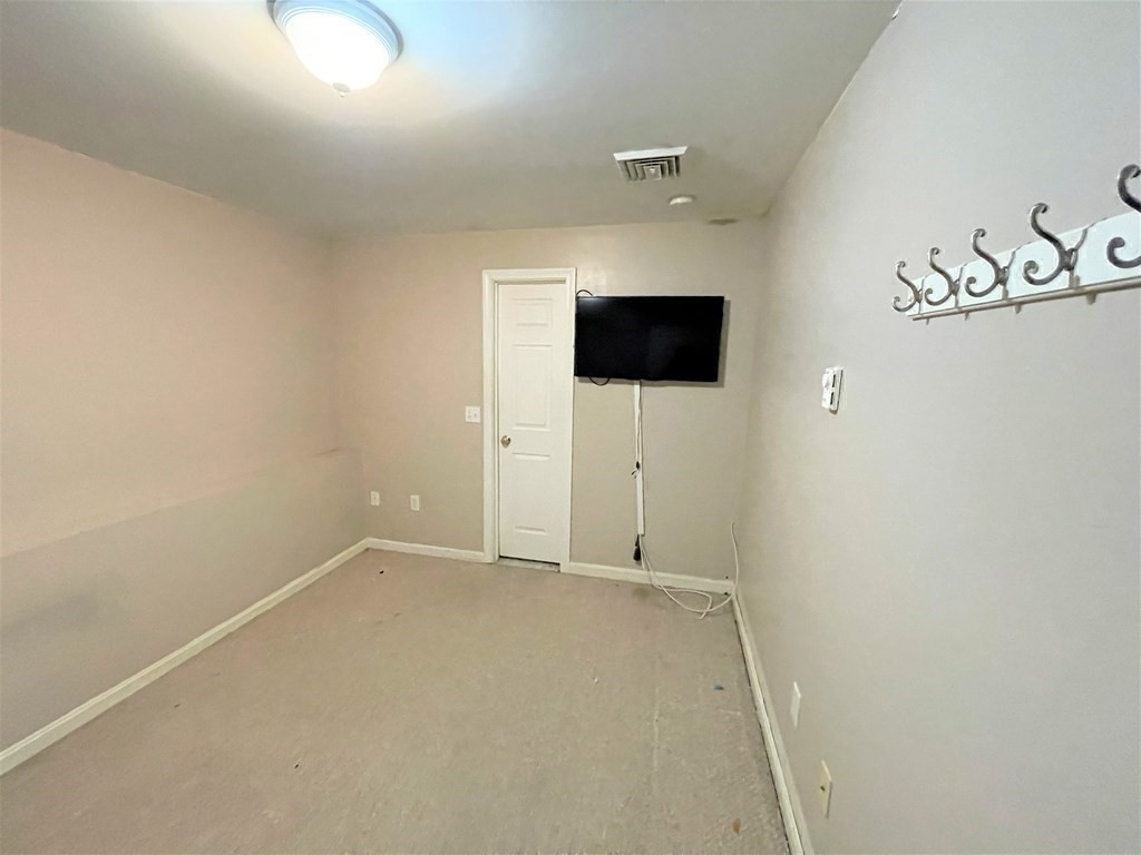 318 Crescent St Unit B, Fall River, MA 02720 - Image 15