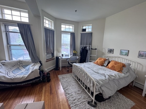 206 Chestnut Hill Ave, Apt 1