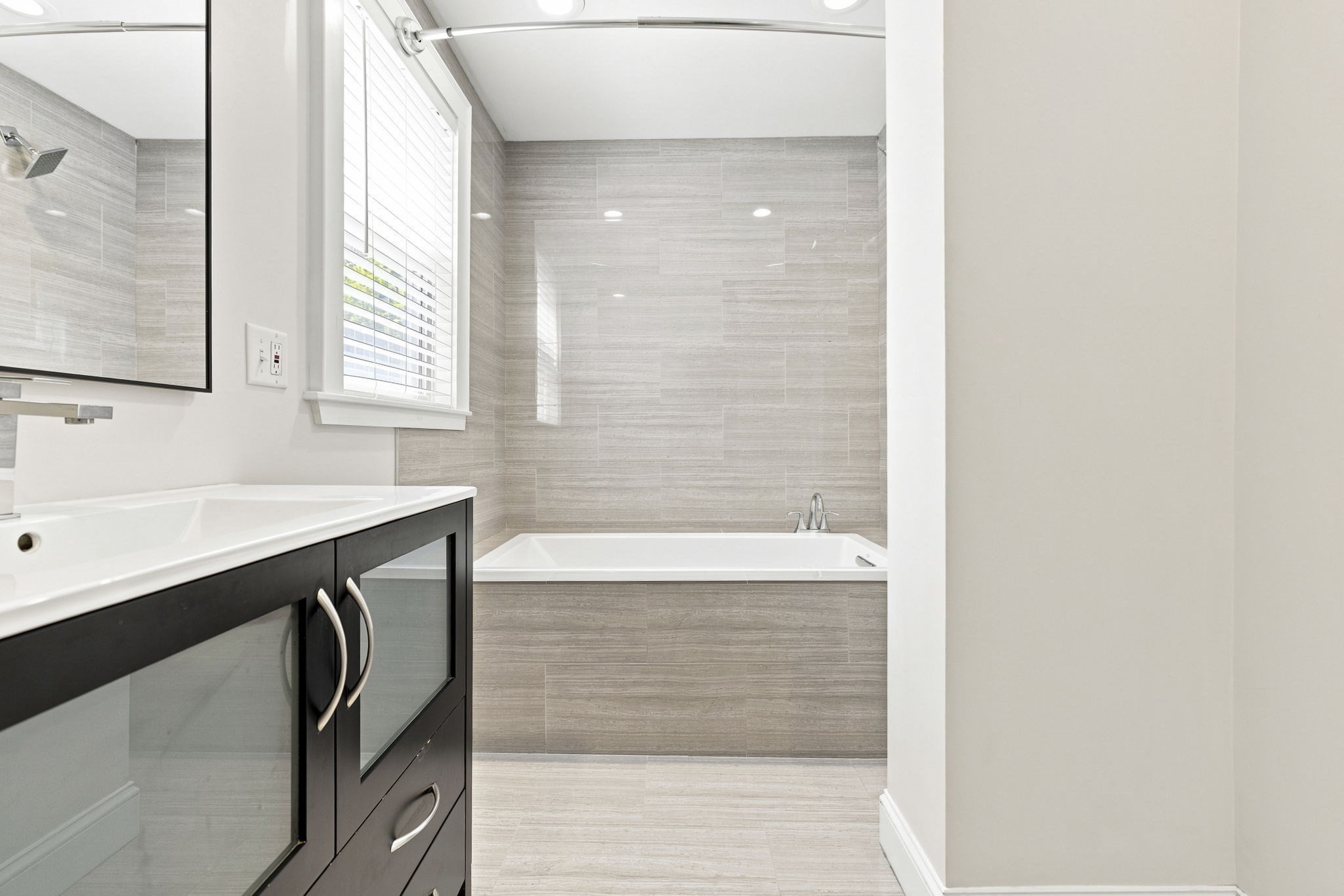 58 Hamilton St, Hyde Park, Boston, MA 02136 - Image 11