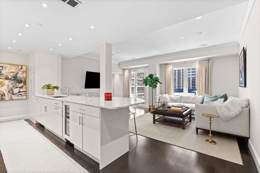 778 Boylston St, Apt 8E