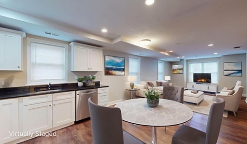 60 Holworthy, Apt 6