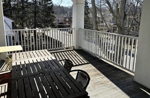 84 Walker St, Apt 2