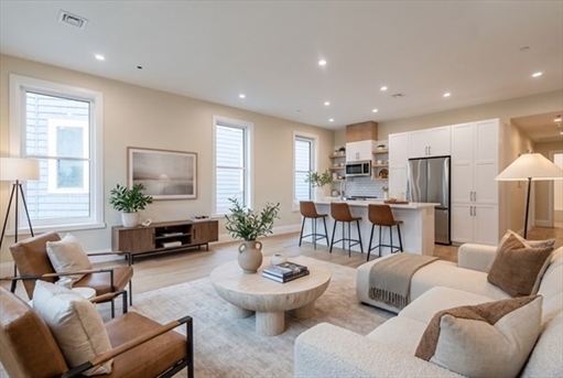 841 Columbia Road, Apt 6
