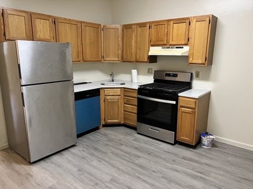 3146 Washington St., Apt 2