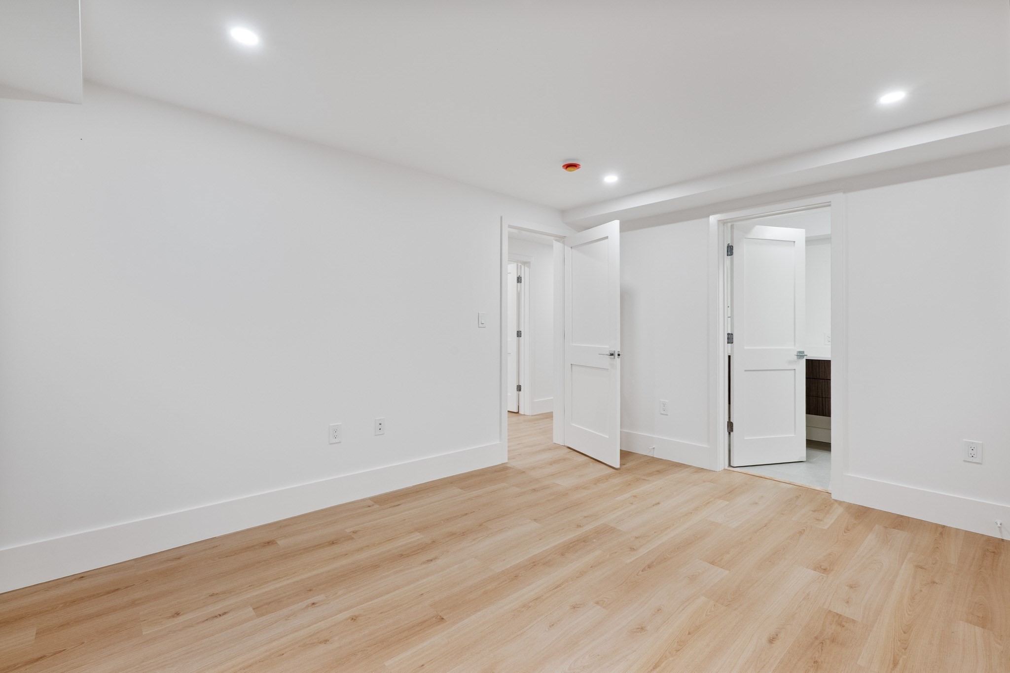 65 Francis Unit A, Brookline, MA 02446 - Image 32