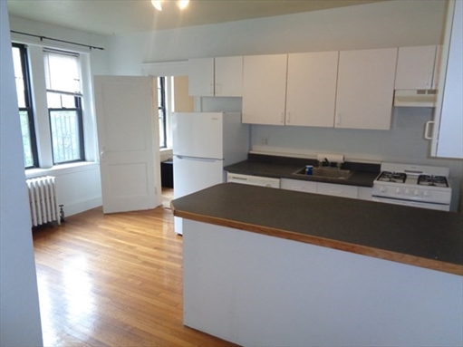 66 Queensberry Street, Apt 315