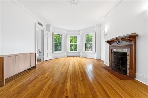 302 Commonwealth Ave, Apt C