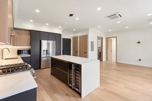 386-388 Washington Street, Apt 103