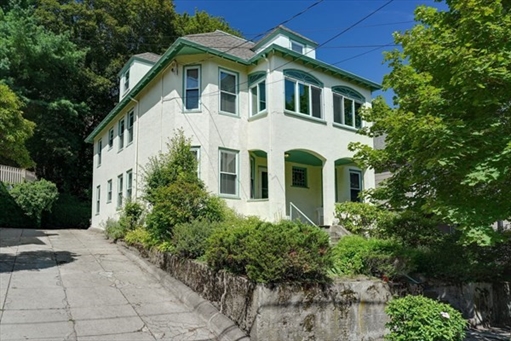 79 Bartlett Ave, Apt 79