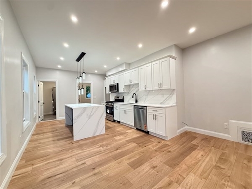16 Willow Ave, Apt 2
