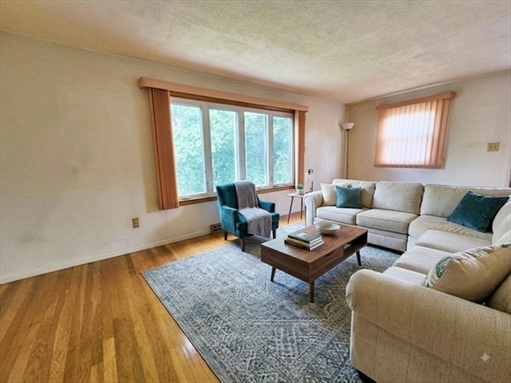 183 Reservoir Ave, Apt 2