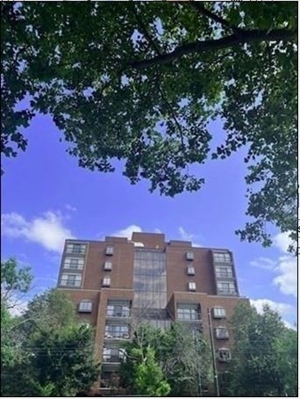 1265 Beacon Street, Apt 603