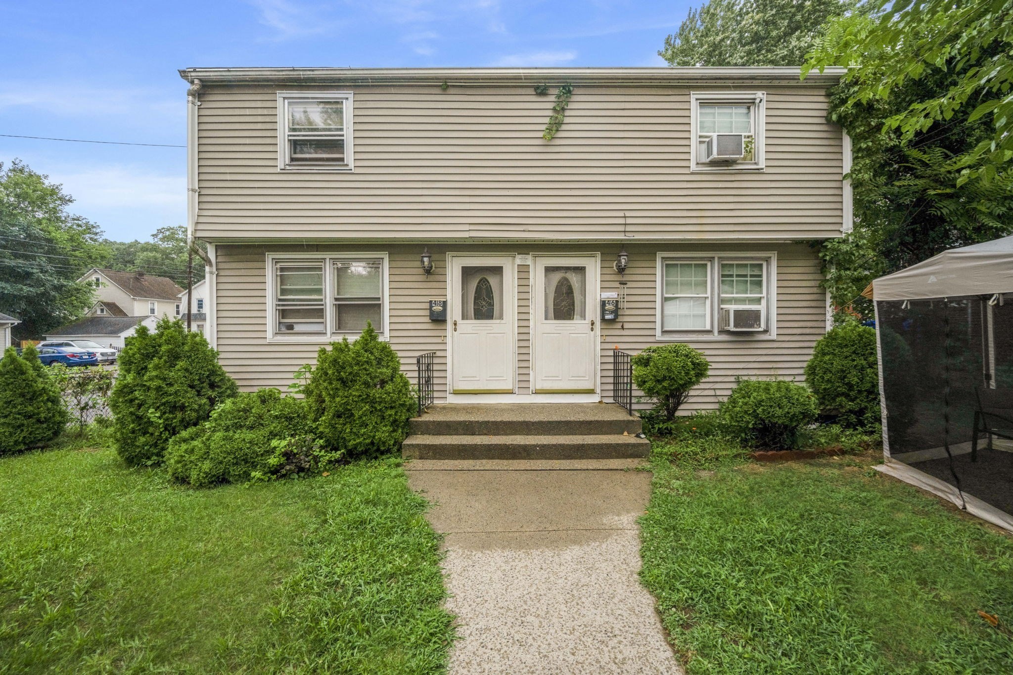 46 Fenwick St, Springfield, MA 01109