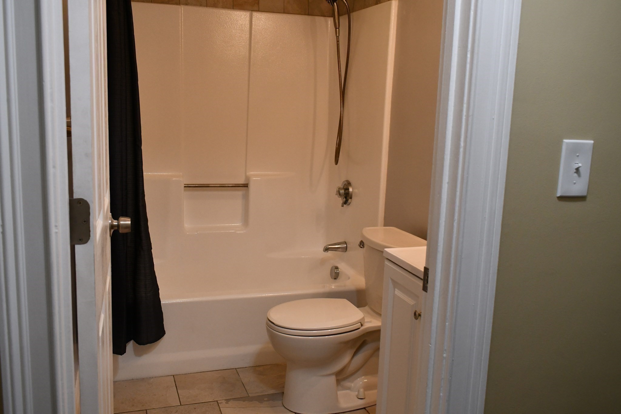 5455 N Main St Unit 4A, Fall River, MA 02720 - Image 14
