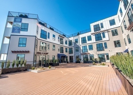 87 Medford, Apt 301