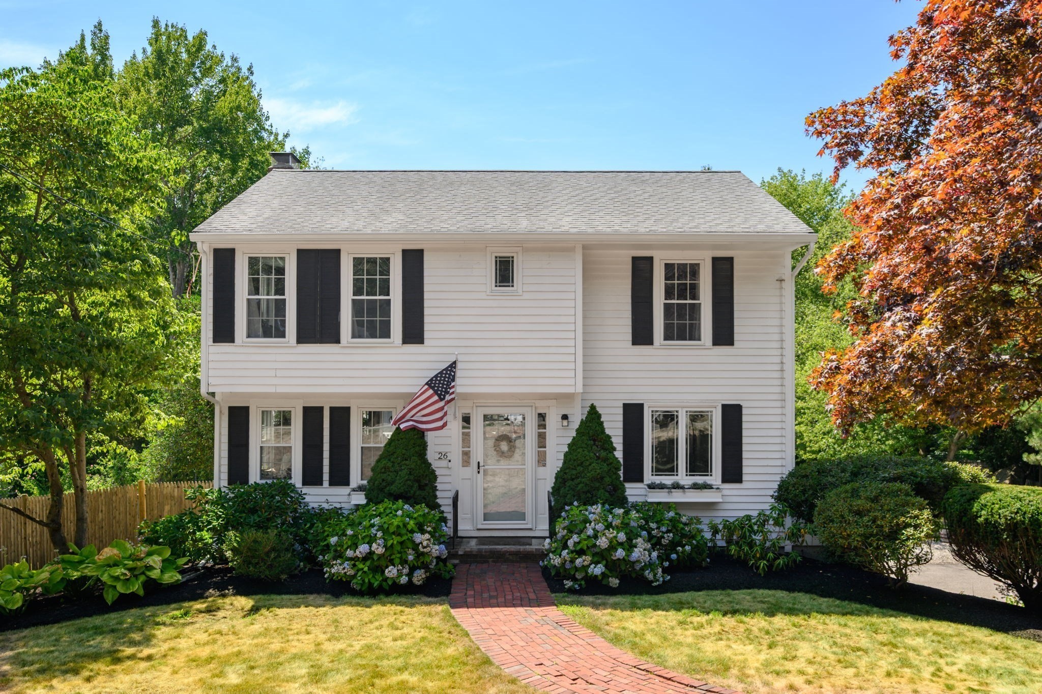 26 French St, Hingham, MA 02043