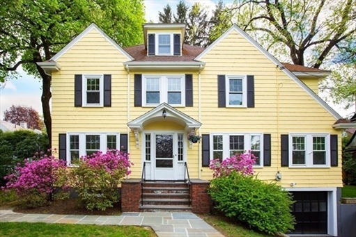 16 Cabot St