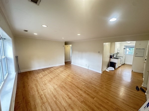 140 Newton St., Apt 5