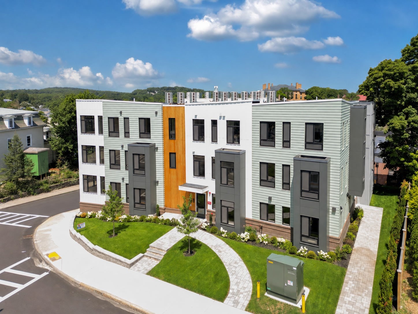 34 Oak Street Unit 101, Hyde Park, Boston, MA 02136