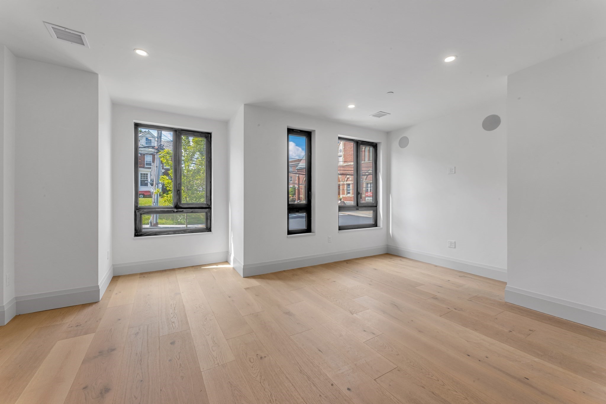34 Oak Street Unit 101, Hyde Park, Boston, MA 02136 - Image 7