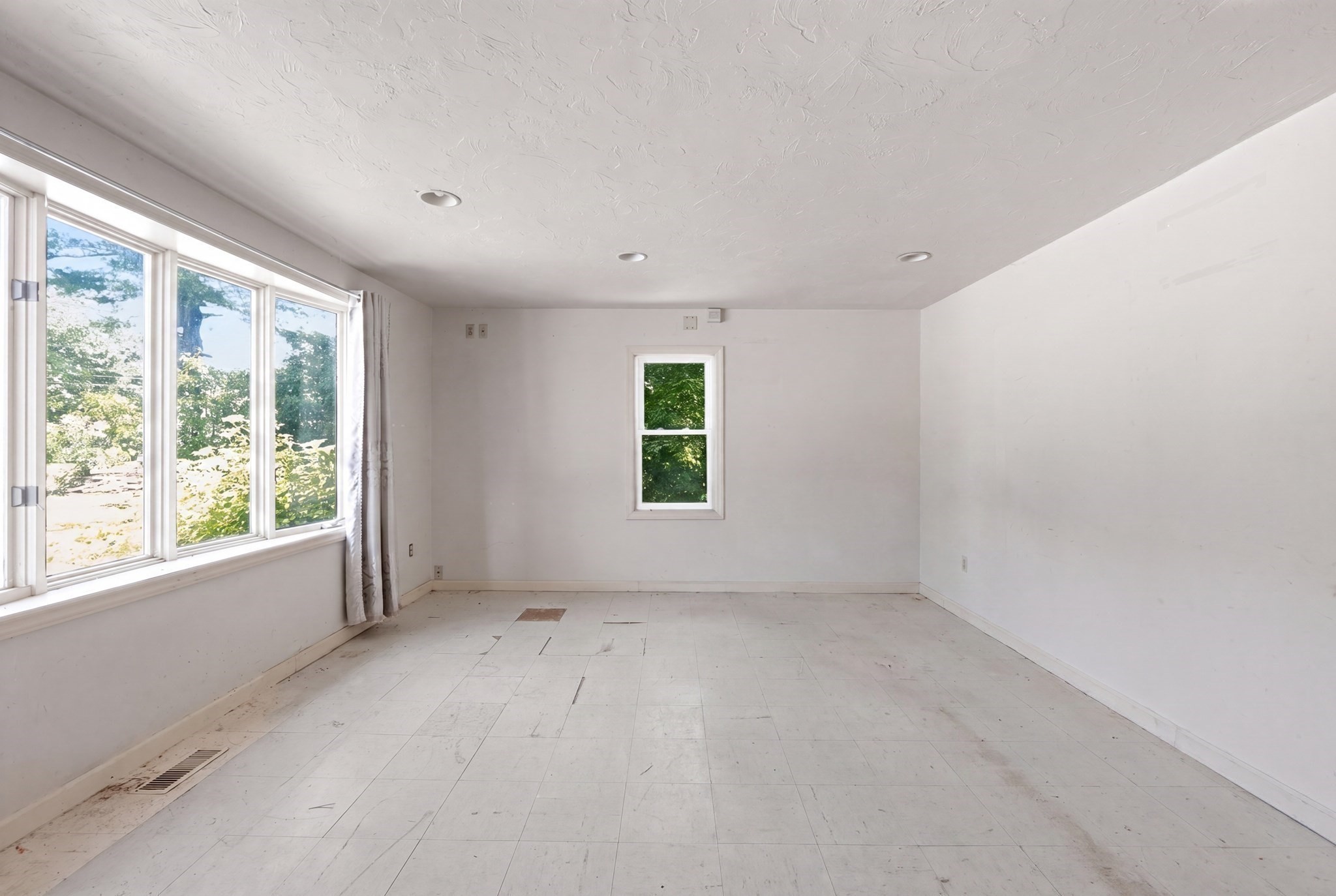 150 West Main Street, West Brookfield, MA 01585 - Image 25