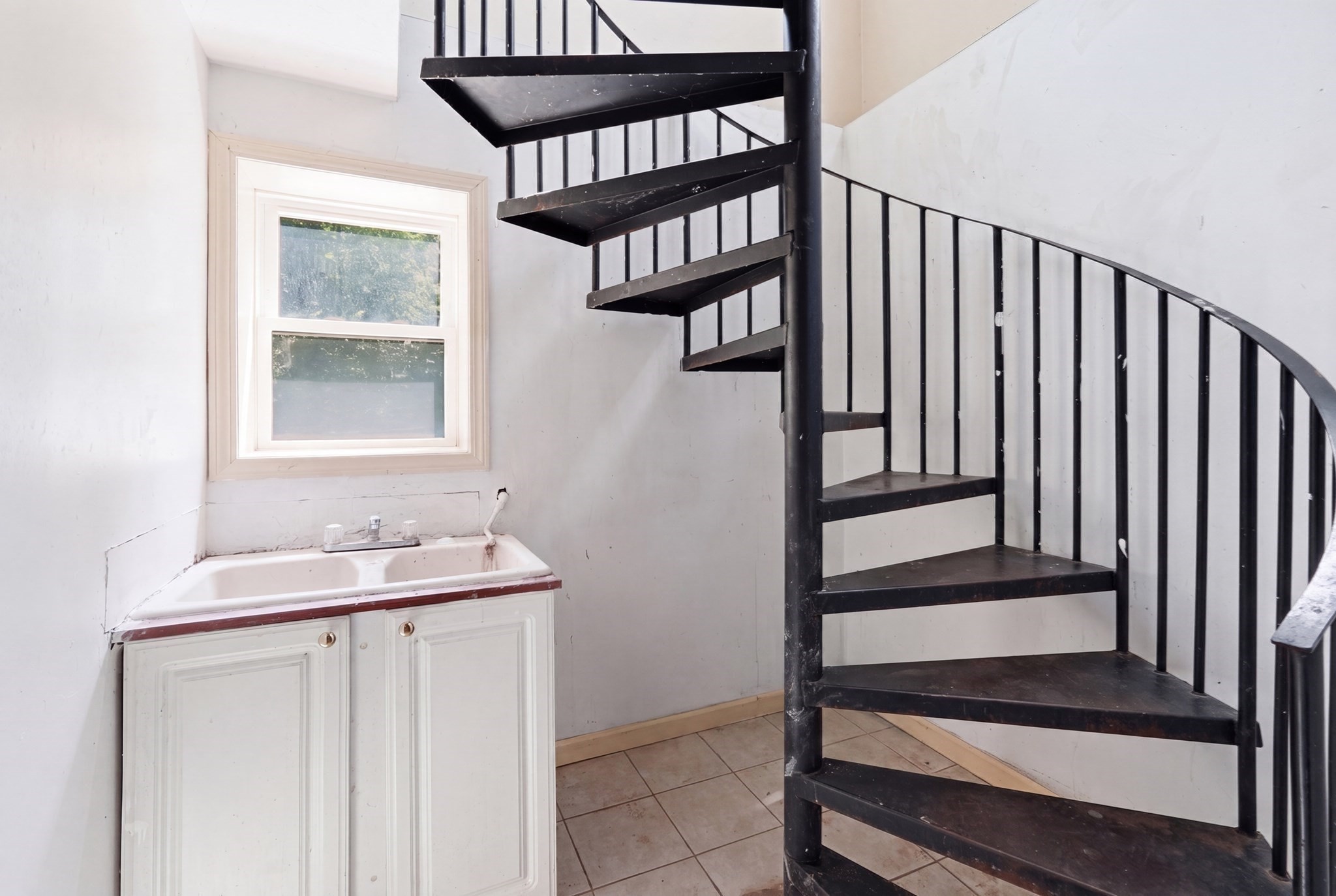 150 West Main Street, West Brookfield, MA 01585 - Image 32
