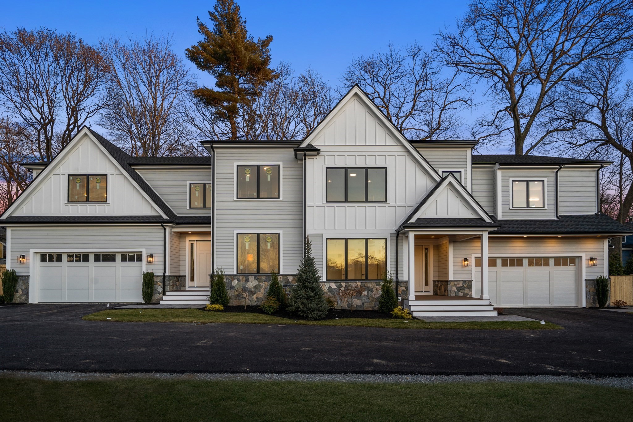 1058 Beacon Street Unit 2, Newton, MA 02459