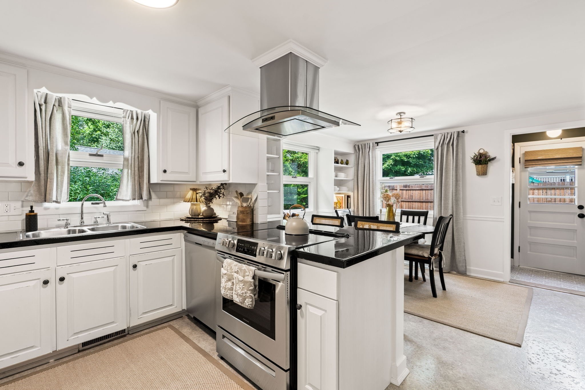 46 Woodcrest Dr, Wakefield, MA 01880 - Image 22