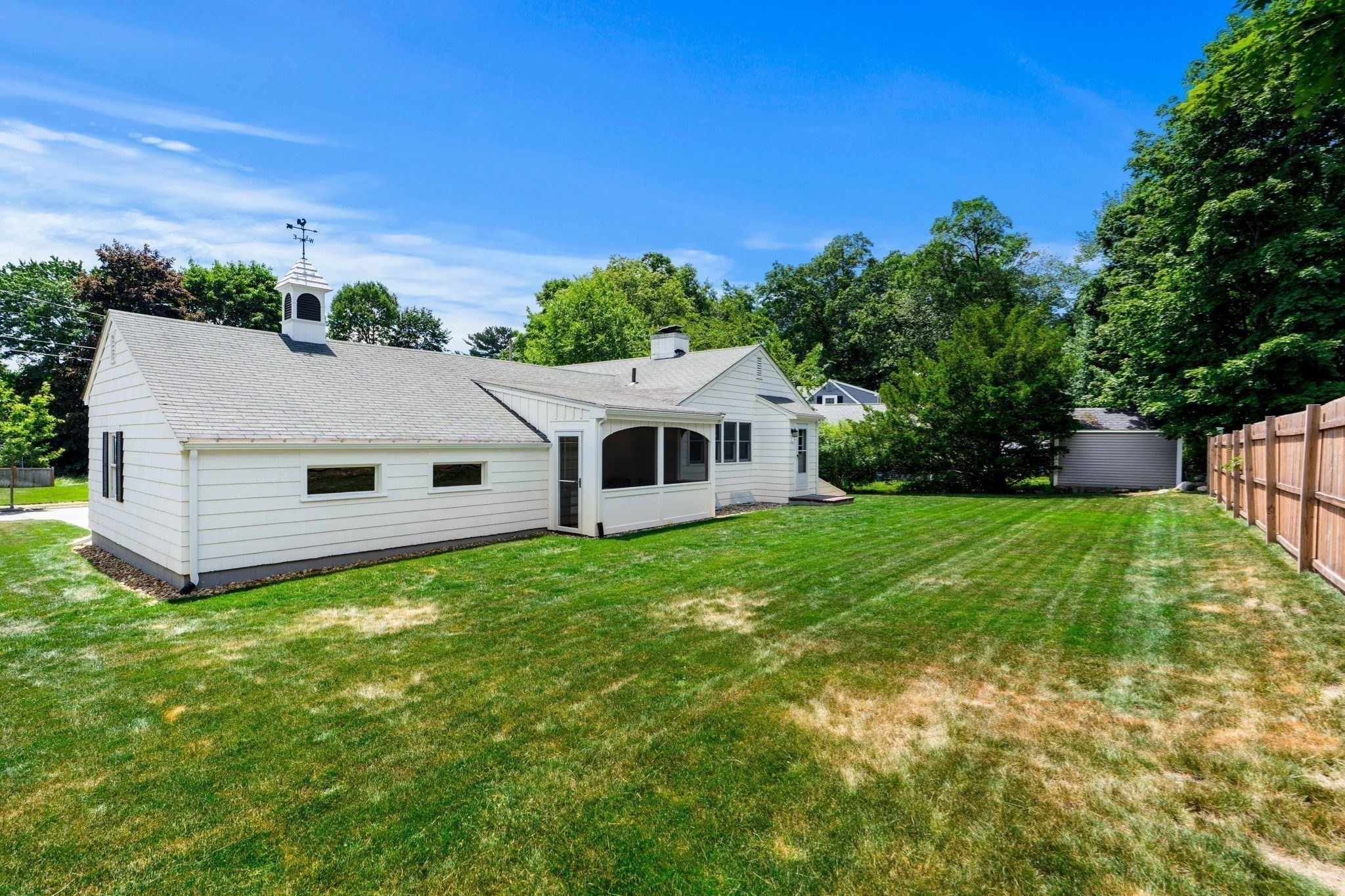 46 Woodcrest Dr, Wakefield, MA 01880 - Image 4