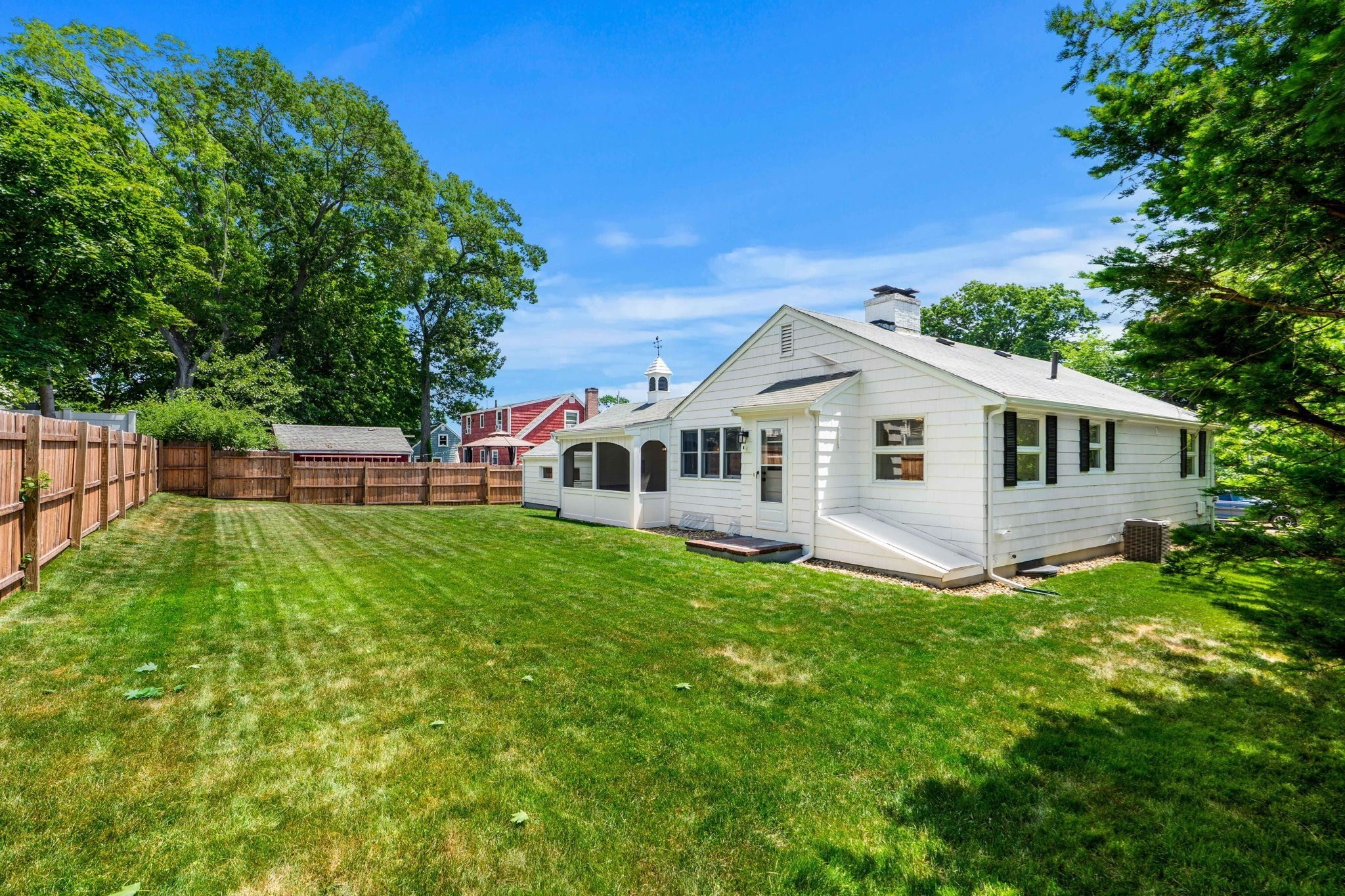 46 Woodcrest Dr, Wakefield, MA 01880 - Image 5