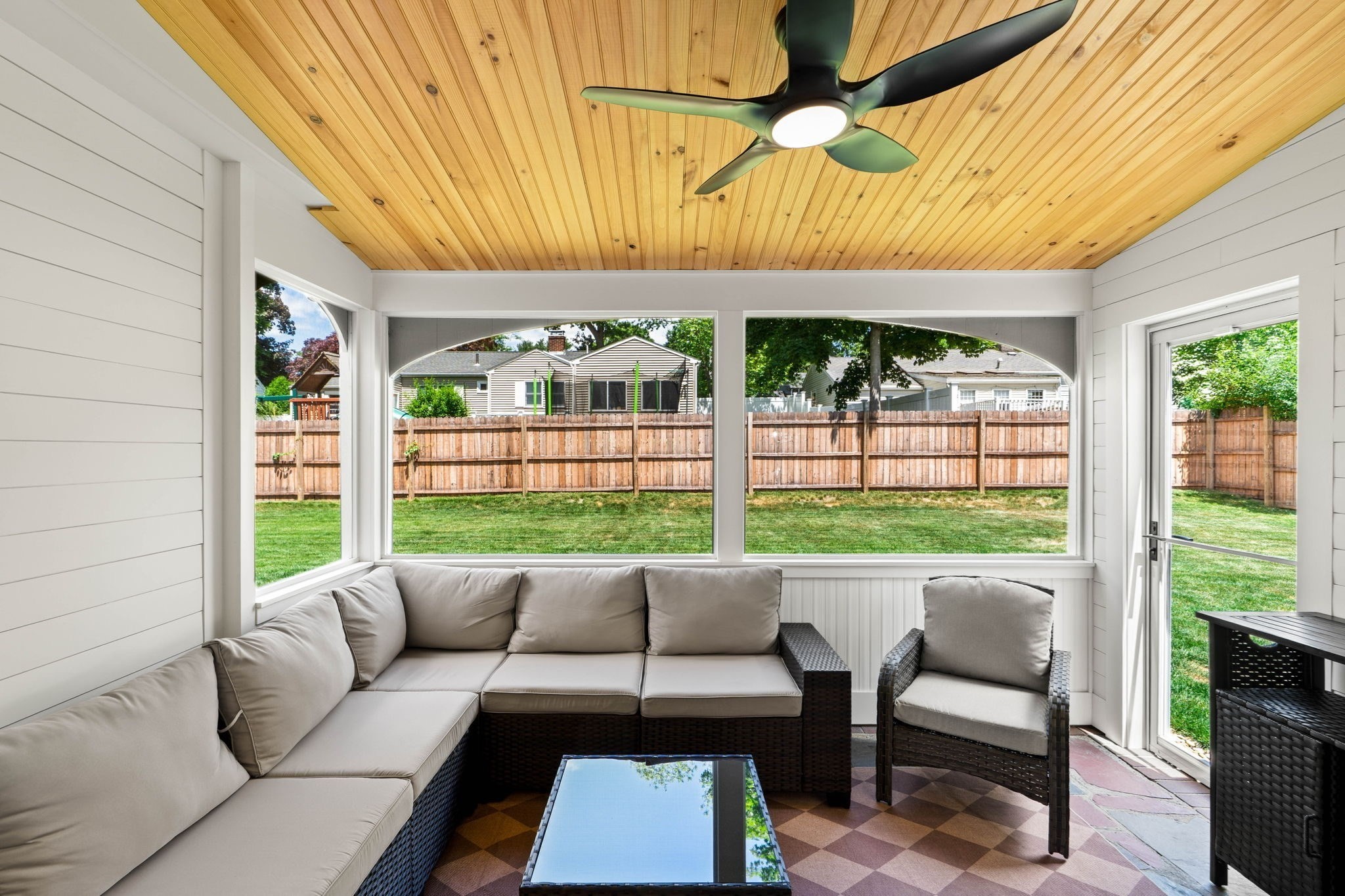 46 Woodcrest Dr, Wakefield, MA 01880 - Image 8
