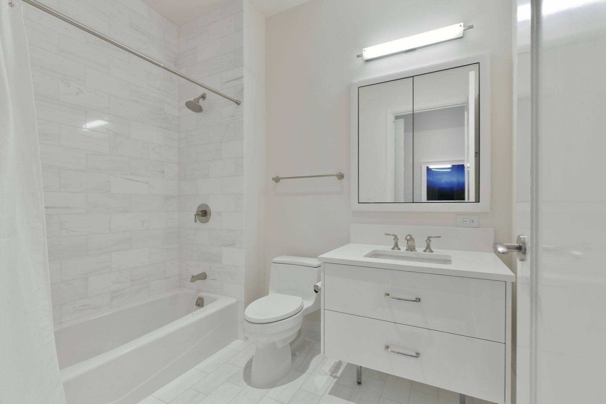 50 Liberty Unit PH-2A, Seaport, Boston, MA 02210 - Image 27