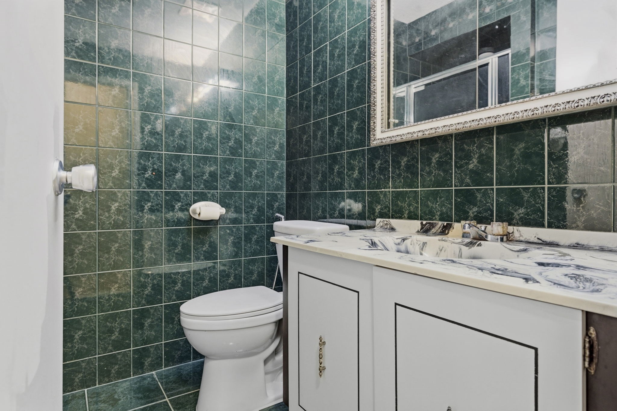 1002 Paradise Rd Unit 1C, Swampscott, MA 01907 - Image 13