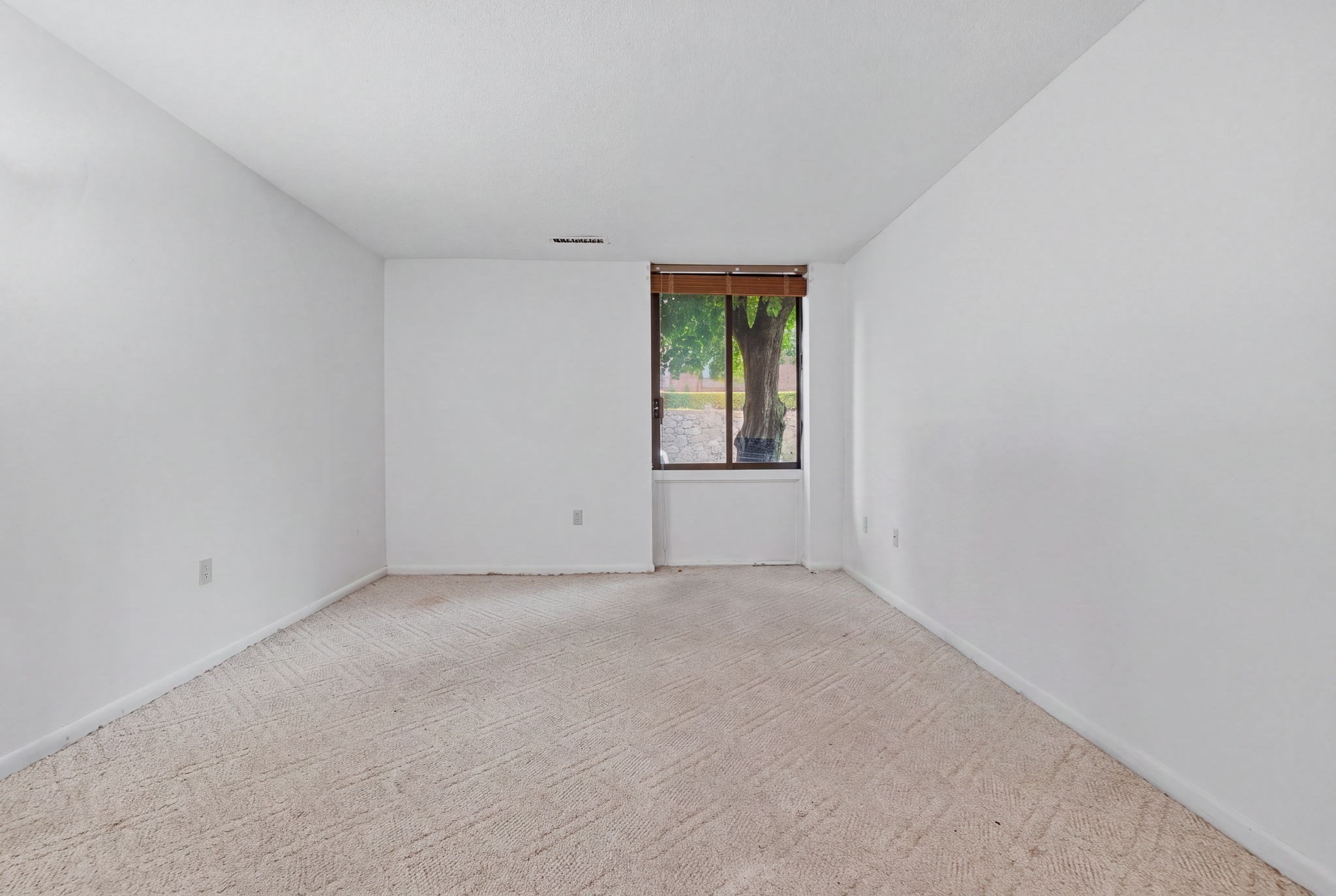 1002 Paradise Rd Unit 1C, Swampscott, MA 01907 - Image 18