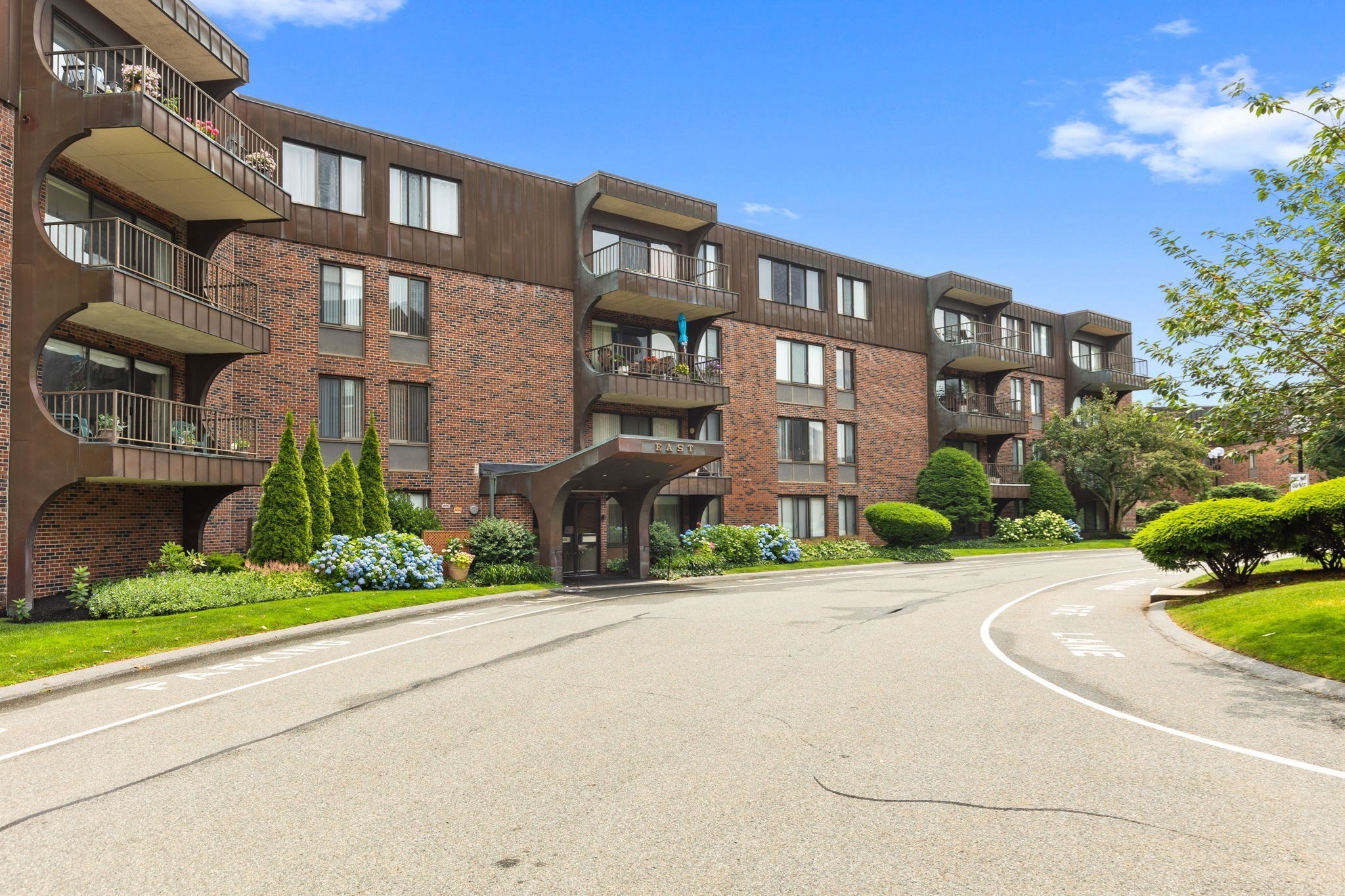 1002 Paradise Rd Unit 1C, Swampscott, MA 01907 - Image 26