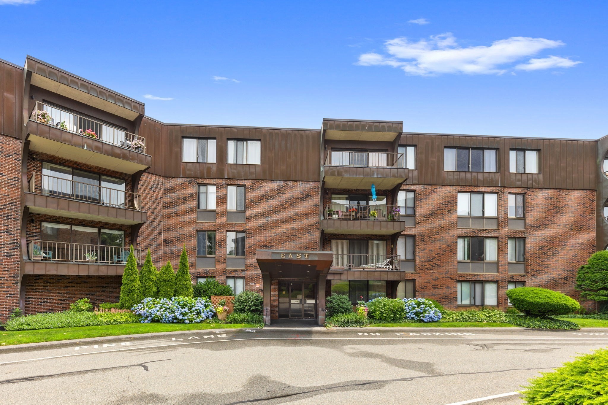 1002 Paradise Rd Unit 1C, Swampscott, MA 01907 - Image 29