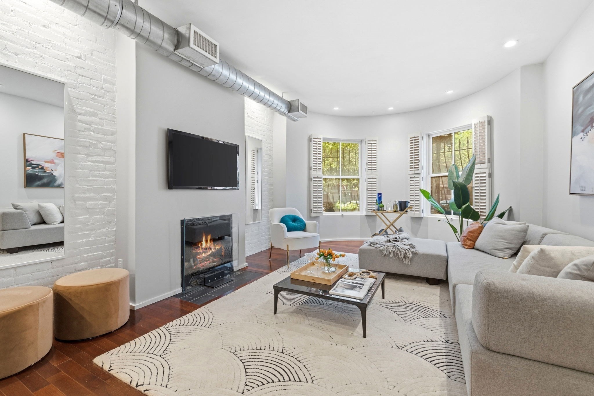 1692 Washington Unit 2, South End, Boston, MA 02118