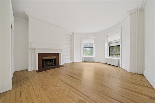 48 Fenway, Apt 4