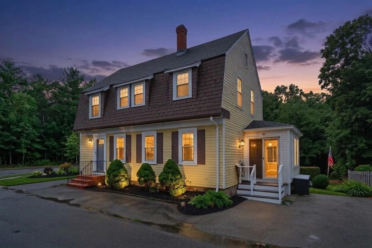 6 Edmond St, Haverhill, MA 01835