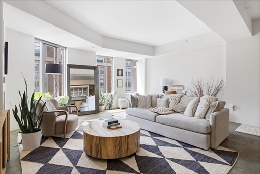 1313 Washington St., Apt 414